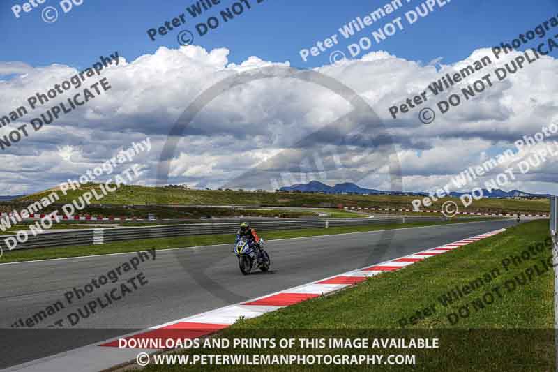 cadwell no limits trackday;cadwell park;cadwell park photographs;cadwell trackday photographs;enduro digital images;event digital images;eventdigitalimages;navarra;no limits trackdays;peter wileman photography;racing digital images;trackday digital images;trackday photos